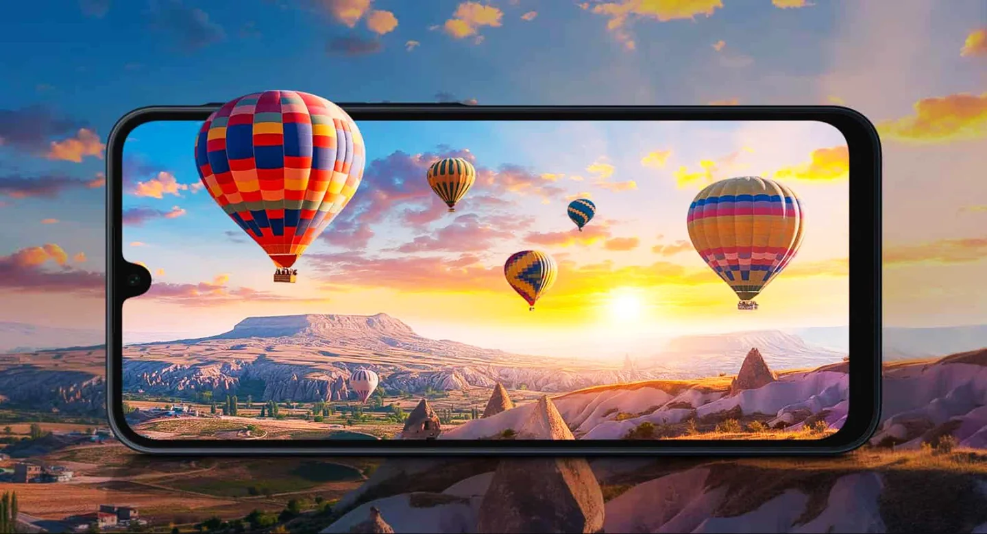 نمایشگر گلکسی  A17؛ همان تجربه‌ی آشنا با اندکی بهبود